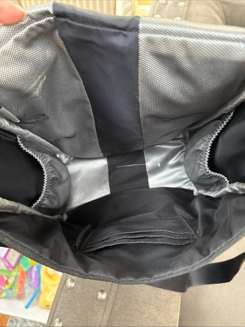 Tumi Black Nylon Messenger Crossbody - Picture 7 of 10